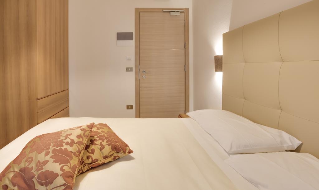 Hotel Il Buongustaio Massa  Eksteriør billede